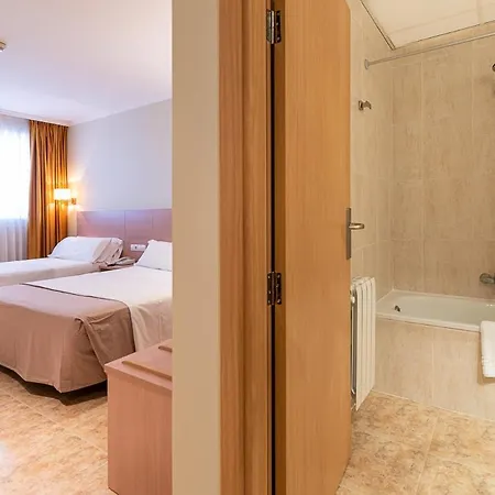 Alba Hotel 3*